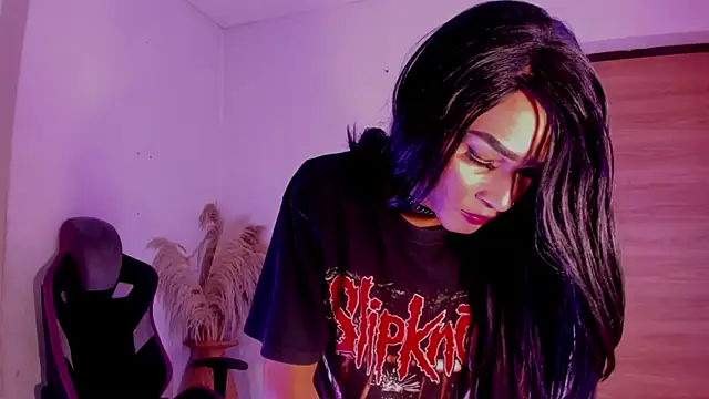 Snapshot of carolinemiller7 chatting on December 2025 08:30:02 AM carolinemiller7 online show from December 2025 08:30:02 AM