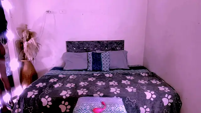 carolinemiller7 online show from April 2026 08:23:02 AM