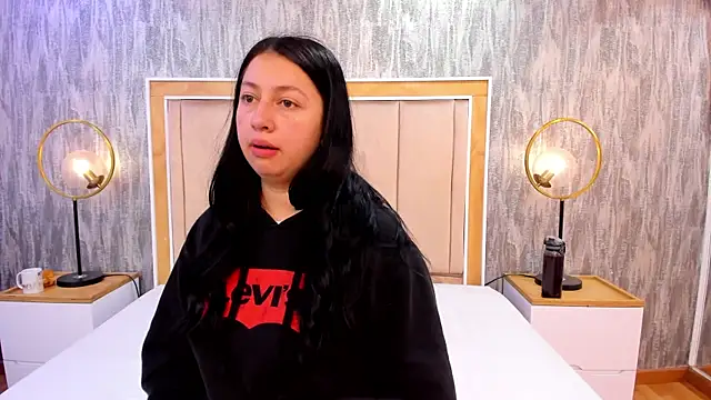 Snapshot of AshleeyPrincess chatting on November 2025 11:42:02 AM AshleeyPrincess online show from November 2025 11:42:02 AM