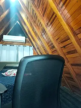 AmbarBurhan online show from January 2026 07:11:01 PM