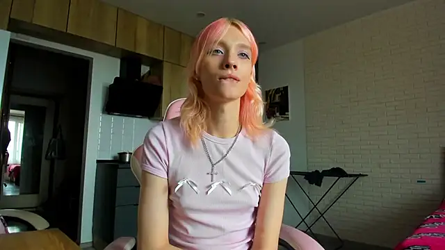  Alice Kitty online show from June 2026 11:21:02 AM