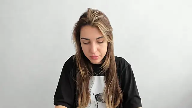 Summmmersky online show from March 2025 09:30:01 AM