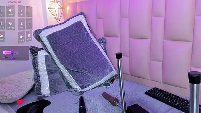 Abbyadams online show from March 2026 04:09:01 AM