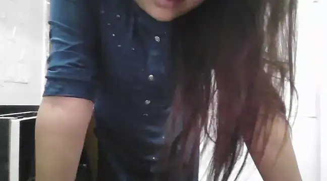 Snapshot of samayra124 chatting on March 2025 12:25:01 PM samayra124 online show from March 2025 12:25:01 PM