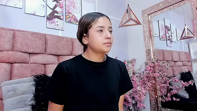 katecooper online show from October 2025 11:24:01 AM