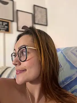 Miss-Abbii online show from December 2024 11:10:01 PM