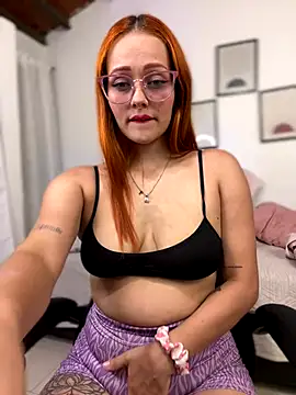 Miss-Abbii online show from October 2025 12:22:01 AM