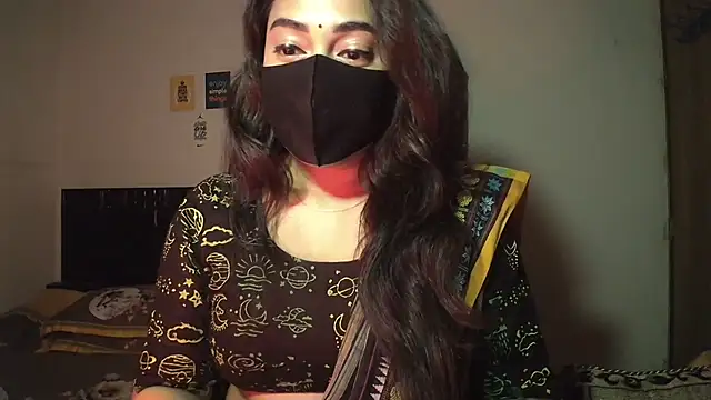 Most-Beautiful-Queen online show from February 2026 08:05:01 PM