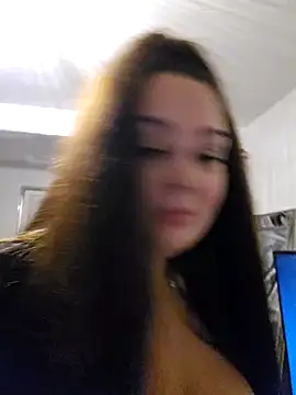 Snapshot of Britishbella chatting on December 2024 12:57:01 AM Britishbella online show from December 2024 12:57:01 AM