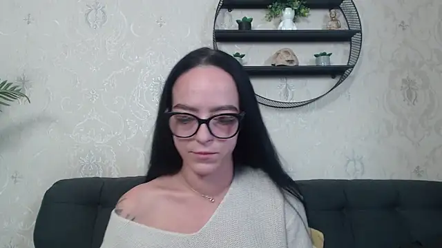 Snapshot of IzabelllNoir chatting on November 2025 09:53:02 AM IzabelllNoir online show from November 2025 09:53:02 AM