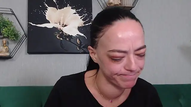 IzabelllNoir online show from February 2026 11:03:01 AM