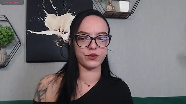 IzabelllNoir online show from April 2026 07:25:02 AM