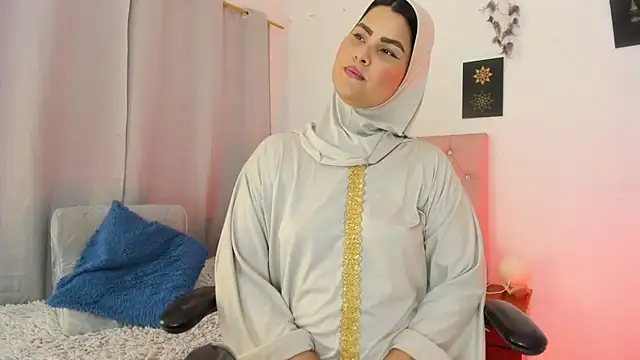 AishaAmin  online show from June 2026 12:22:01 PM