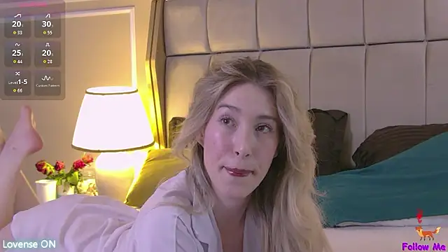 SerenaBennet online show from February 2026 12:47:02 PM