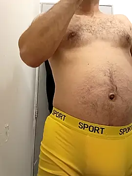 Entretener online show from April 2026 11:57:02 PM