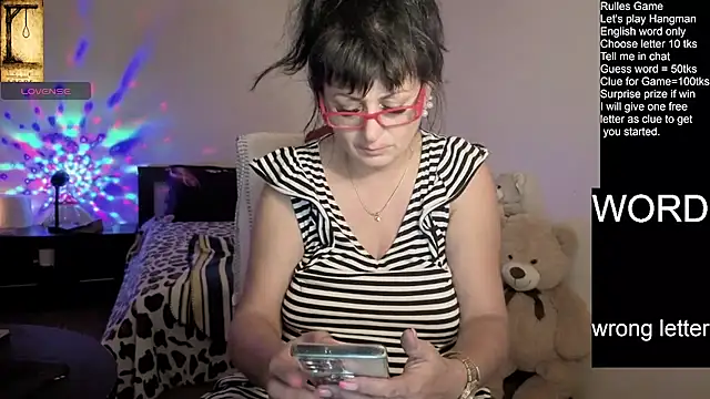 Snapshot of YourDreamLoverr chatting on July 2026 11:18:02 PM YourDreamLoverr online show from July 2026 11:18:02 PM