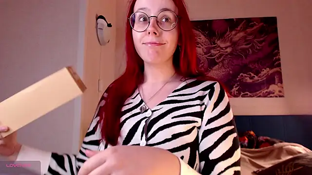 Snapshot of VanessaLincum chatting on November 2025 07:08:02 AM VanessaLincum online show from November 2025 07:08:02 AM