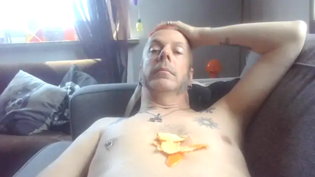 Snapshot of SHARPSkinhead chatting on May 2026 12:56:02 PM SHARPSkinhead online show from May 2026 12:56:02 PM
