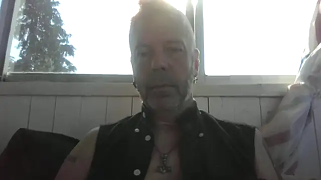 SHARPSkinhead online show from June 2026 06:47:02 AM