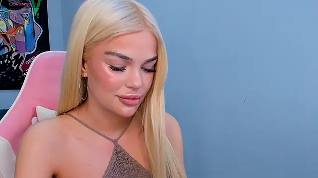 Snapshot of Angel_Sapphire_ chatting on March 2025 03:49:01 PM Angel Sapphire online show from March 2025 03:49:01 PM