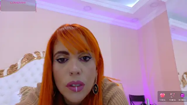 AdelinaVans online show from October 2025 11:19:01 AM