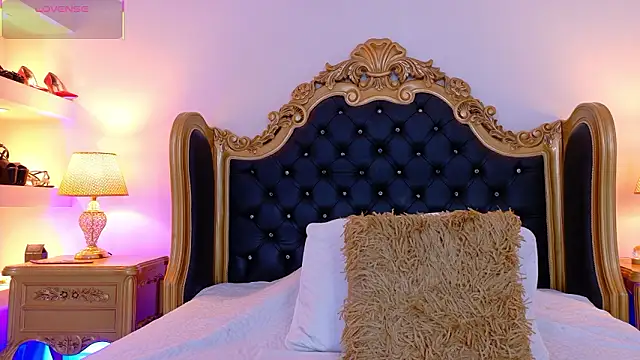 AdelinaVans online show from February 2026 11:31:02 AM