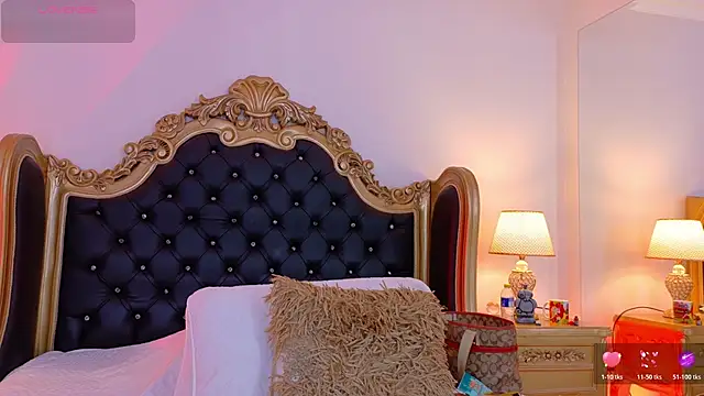 AdelinaVans online show from March 2026 11:26:02 AM