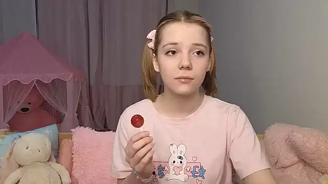 PrincessLittleKiki online show from March 2026 05:53:01 PM