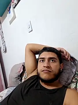 Juanhots online show from May 2026 09:43:01 PM