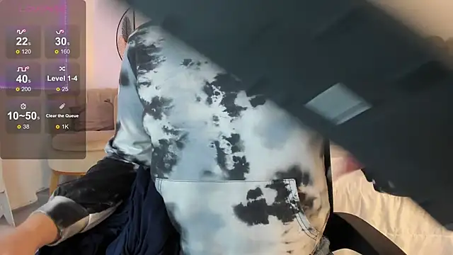 anna-henao online show from December 2024 12:49:01 PM