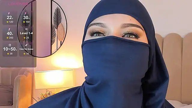 anna-henao online show from February 2025 05:18:02 PM