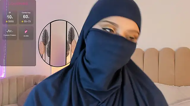 anna-henao online show from February 2025 12:45:02 PM