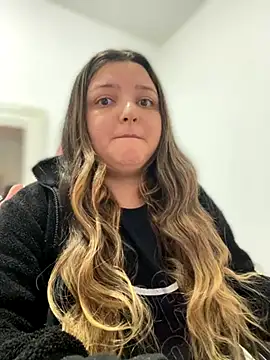 SweetPaige  online show from September 2025 03:44:01 PM