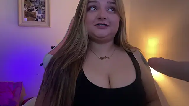 SweetPaige  online show from March 2026 11:26:02 PM