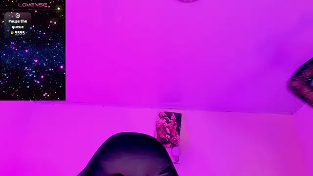 Snapshot of naomy__xx chatting on November 2025 03:17:01 AM naomy xx online show from November 2025 03:17:01 AM