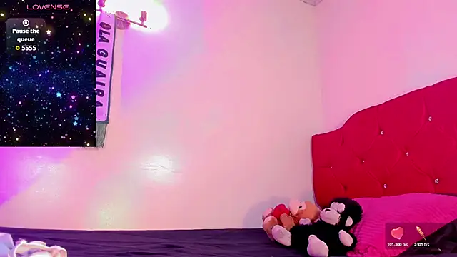 Snapshot of naomy__xx chatting on December 2025 03:14:02 AM naomy xx online show from December 2025 03:14:02 AM