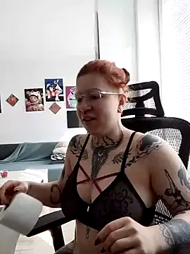 divine eve online show from March 2026 10:32:01 AM