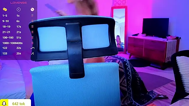 PrincessVS online show from October 2025 03:32:02 AM