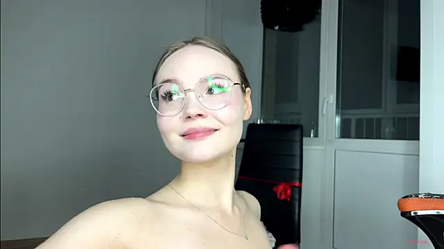 sexstar lif3style online show from October 2025 06:48:01 PM