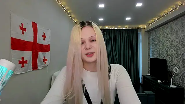 Snapshot of sashakiss99 chatting on January 2025 12:49:01 PM sashakiss99 online show from January 2025 12:49:01 PM