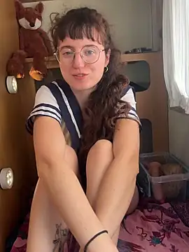  foxygirl  online show from April 2026 03:49:01 PM