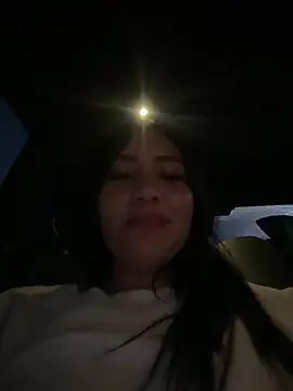 Snapshot of LunaAurora3 chatting on February 2025 01:41:01 AM LunaAurora3 online show from February 2025 01:41:01 AM