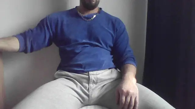 Snapshot of fl3xxx1 chatting on December 2025 10:35:02 AM fl3xxx1 online show from December 2025 10:35:02 AM