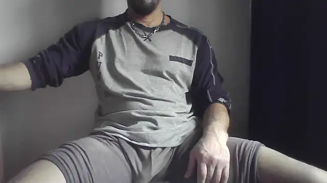 Snapshot of fl3xxx1 chatting on December 2025 10:53:01 AM fl3xxx1 online show from December 2025 10:53:01 AM