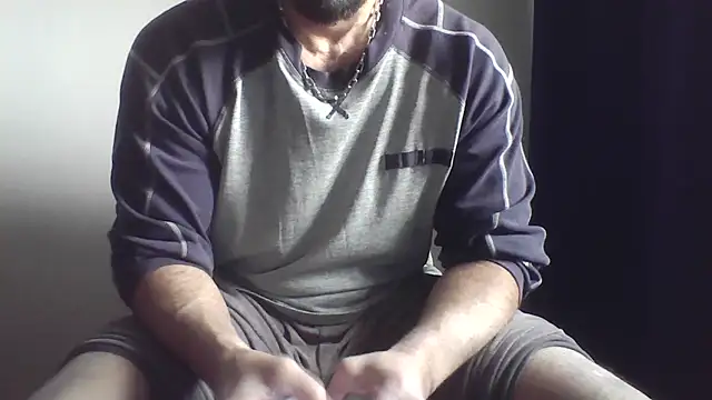 Snapshot of fl3xxx1 chatting on December 2025 10:52:02 AM fl3xxx1 online show from December 2025 10:52:02 AM