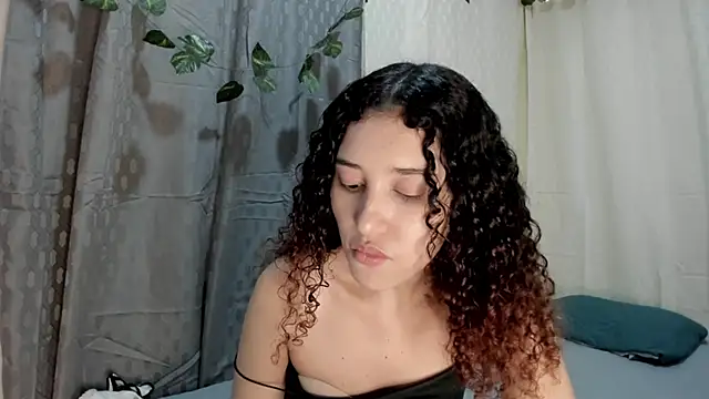 gabriela duarte1 online show from November 2025 03:04:01 AM