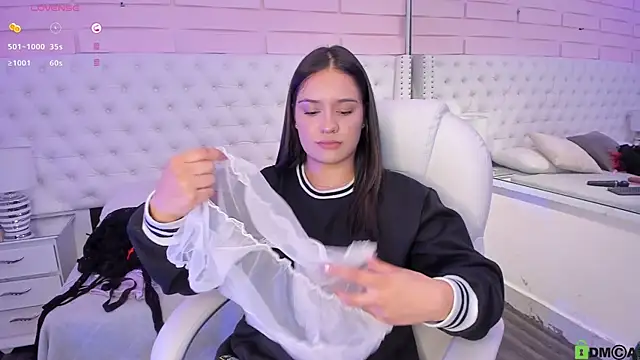 Snapshot of Yaaky_ chatting on January 2025 05:56:01 AM Yaaky online show from January 2025 05:56:01 AM