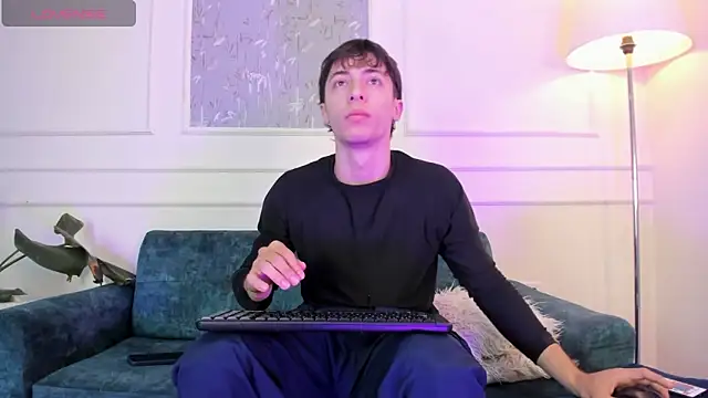 AlessandroDybala online show from December 2025 12:43:01 PM