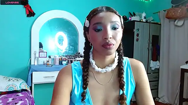 Snapshot of sensitive_brunette chatting on November 2025 02:34:01 AM sensitive brunette online show from November 2025 02:34:01 AM