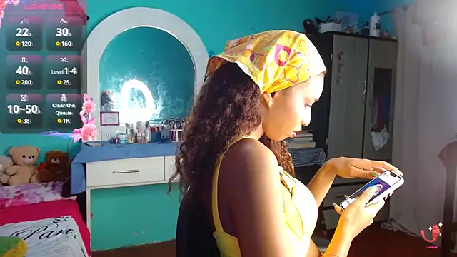 Snapshot of sensitive_brunette chatting on November 2025 12:53:02 AM sensitive brunette online show from November 2025 12:53:02 AM